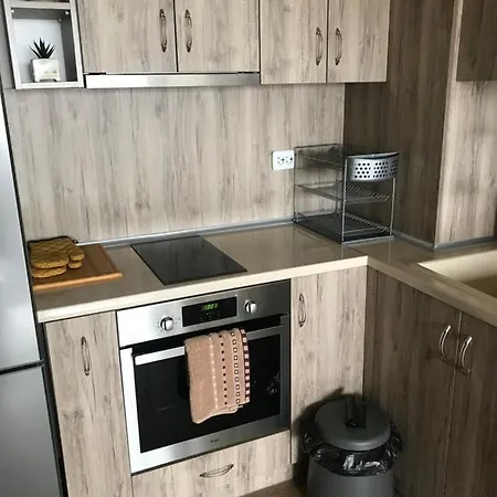 Holiday Apartment Free Parking Space * Warna